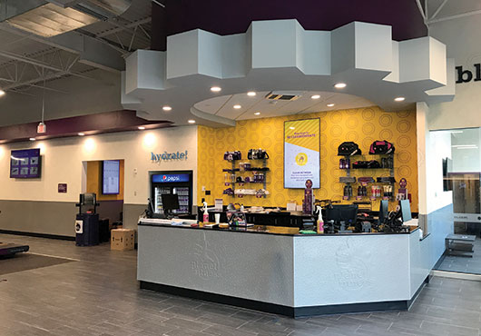 Planet Fitness is the first project where TRICON Construction LLC manufactured the fixtures. The company created and now offers a package for every element either built-in or seen on the walls. 